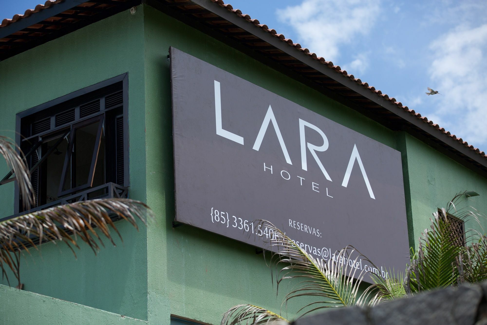 Lara Hotel Акирас Экстерьер фото